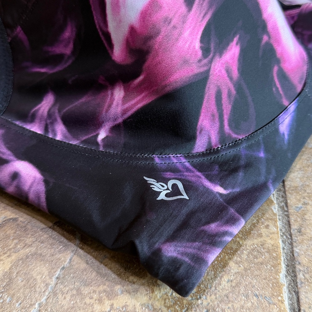 Torrid Black and Pink Swirl Sports bra - Medium Support - Picture 5 of 5